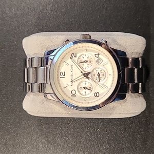 Michael Kors Watch (MK-5076)